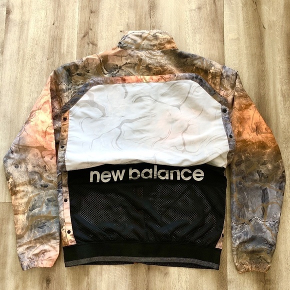 New Balance, PMV, Kimbia Jacket, REFLECTIVE, Womens, Lightweight, Size S, NWT - Picture 10 of 16